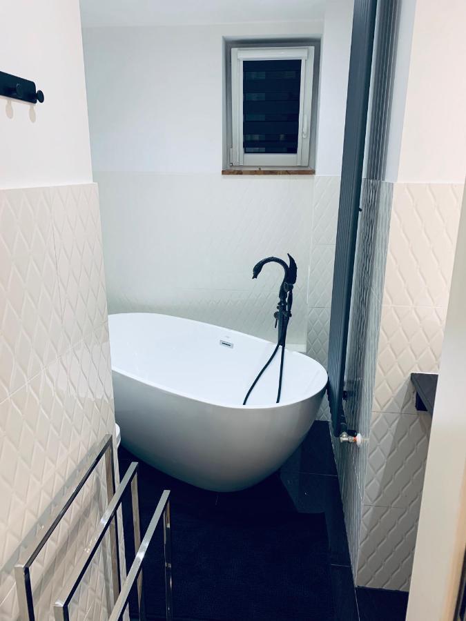 Apartament "Konie I Anioly" โบกุสชุฟ-กอร์เซ ภายนอก รูปภาพ
